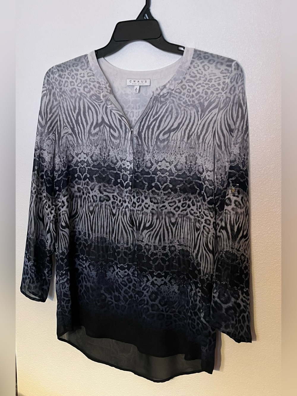 Chaus Black and Gray Ombre Animal Print V-Neck Tunic